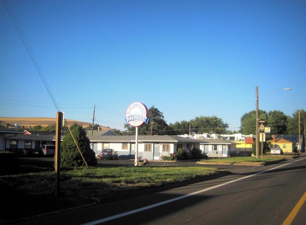 Blue Mountain Motel Dayton Экстерьер фото