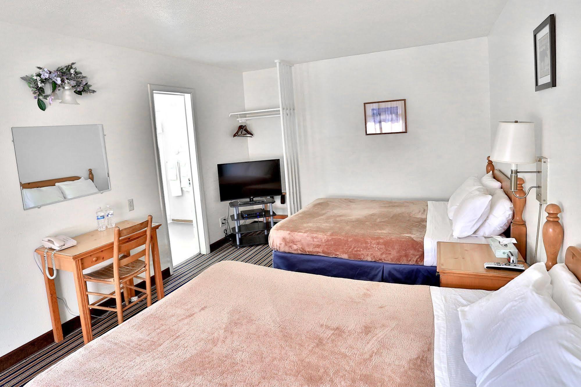 Blue Mountain Motel Dayton Экстерьер фото